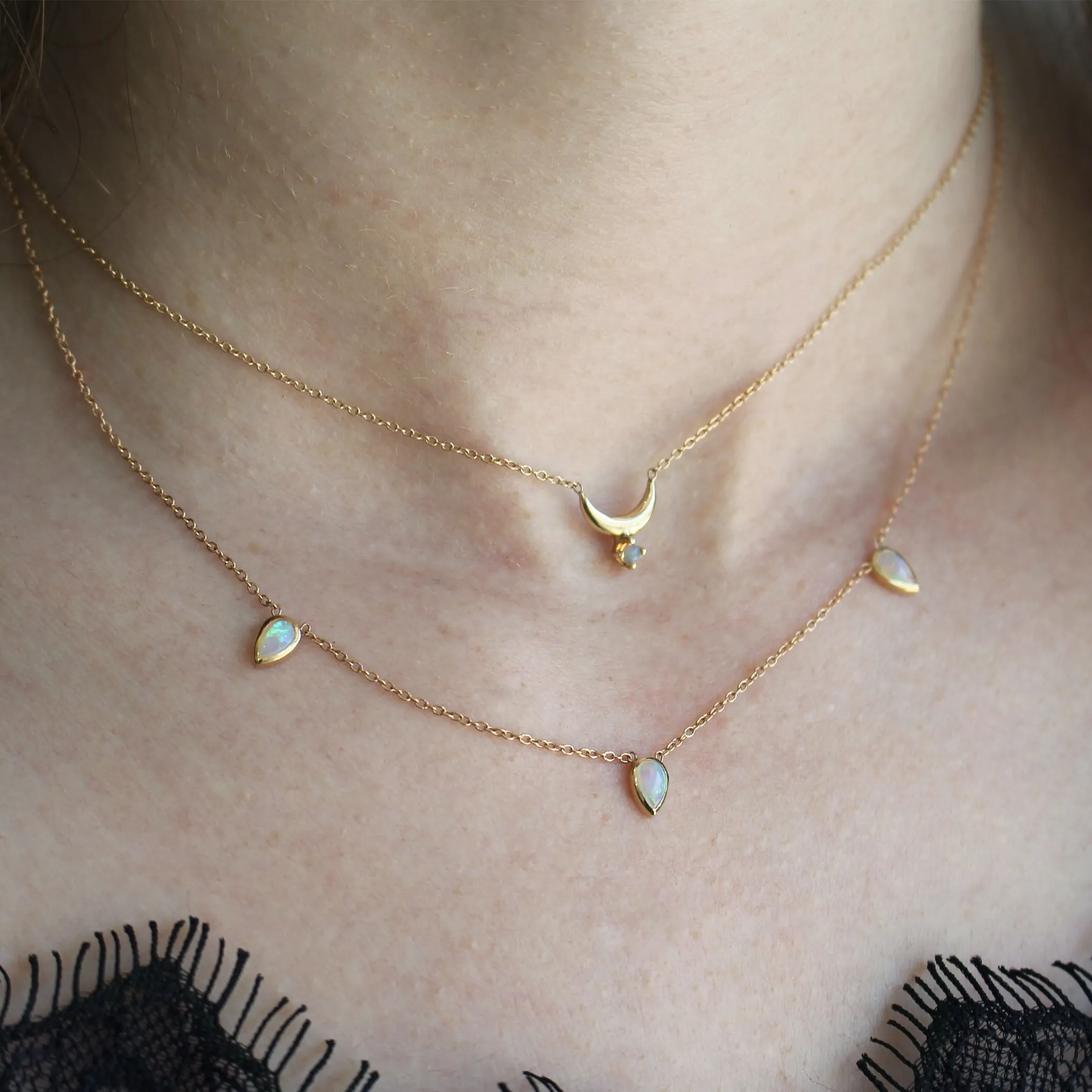 ECLIPSE LUNAR OPAL NECKLACE