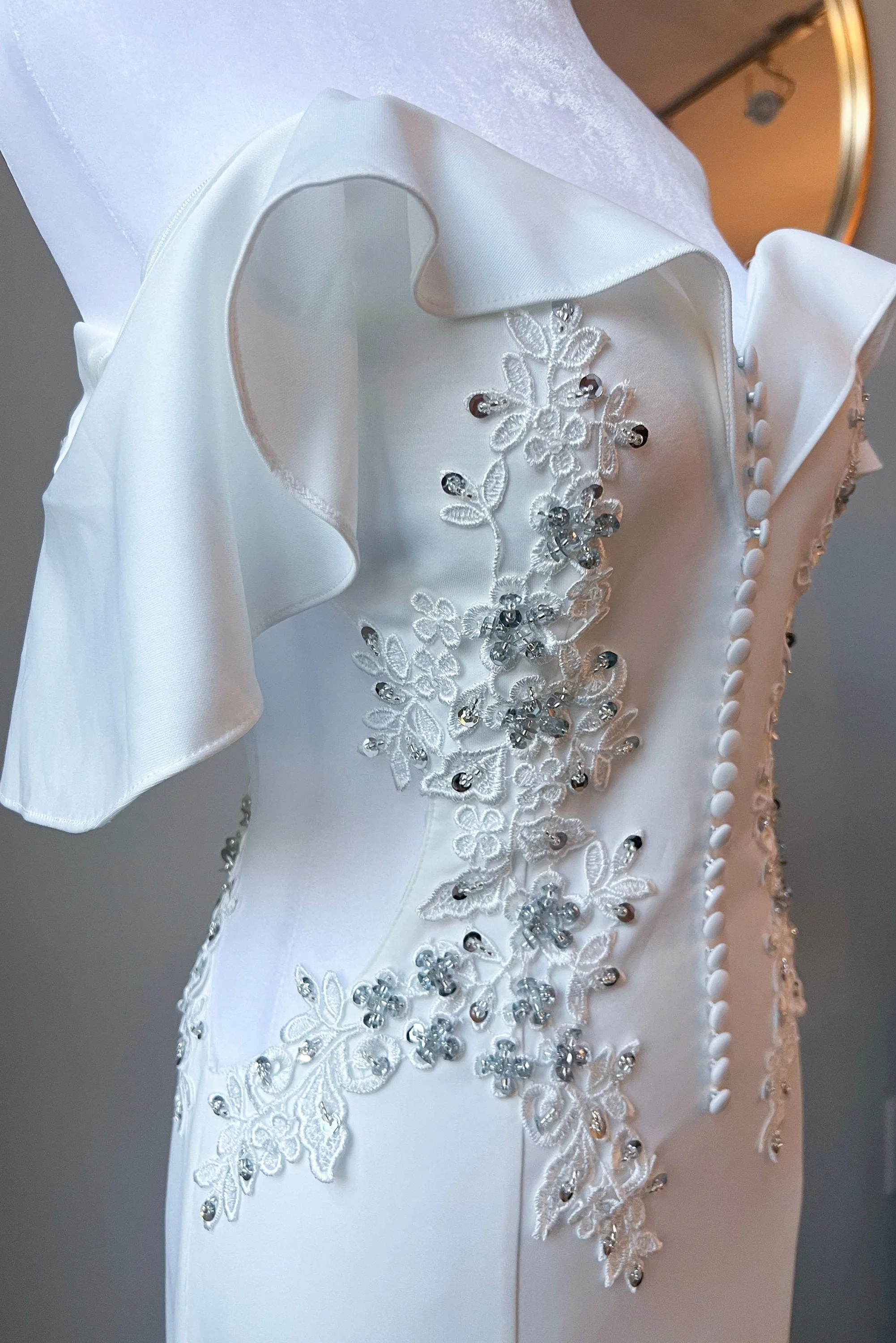 Off Shoulder Vintage Style Mermaid Wedding Dress